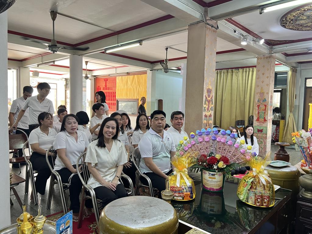 ผอ.กส.กสอ. นำทีมผู้บริหารและเจ้าหน้าที่ ดำเนินกิจกรรม “ส่งเสริมหลักธรรมทางศาสนาเสริมสร้างศรัทธา ชาว กส.กสอ”